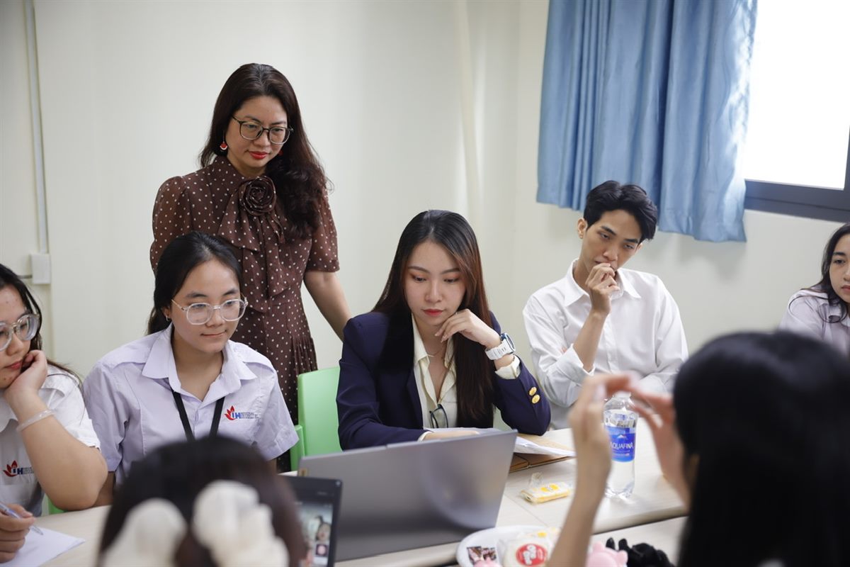 Lãnh đạo Plustalent tại sự kiện